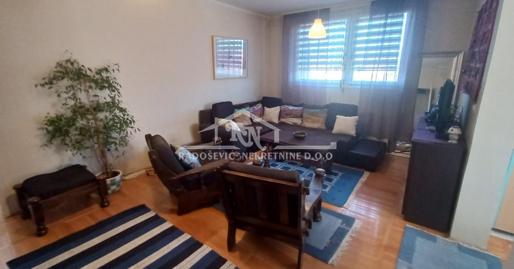 Labudovo brdo, Sretena Mladenovića Mike 64m2 ID#1388 400 €